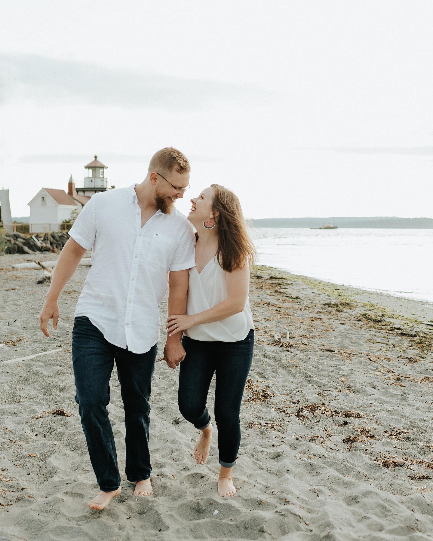 I have so many sessions that I need to share. So here&rsquo;s an engagement session from this summer where we ran around the beach, drank some Rainier&rsquo;s, and laughed non stop! Can&rsquo;t wait for their wedding next year!