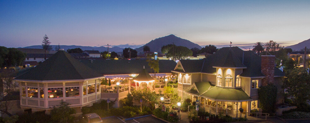 Apple Farm Restaurant Exterior.jpg