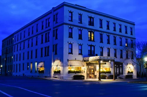 Penn Wells Hotel - Wellsboro, PA