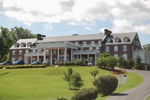 The Mimslyn Inn - Luray, VA