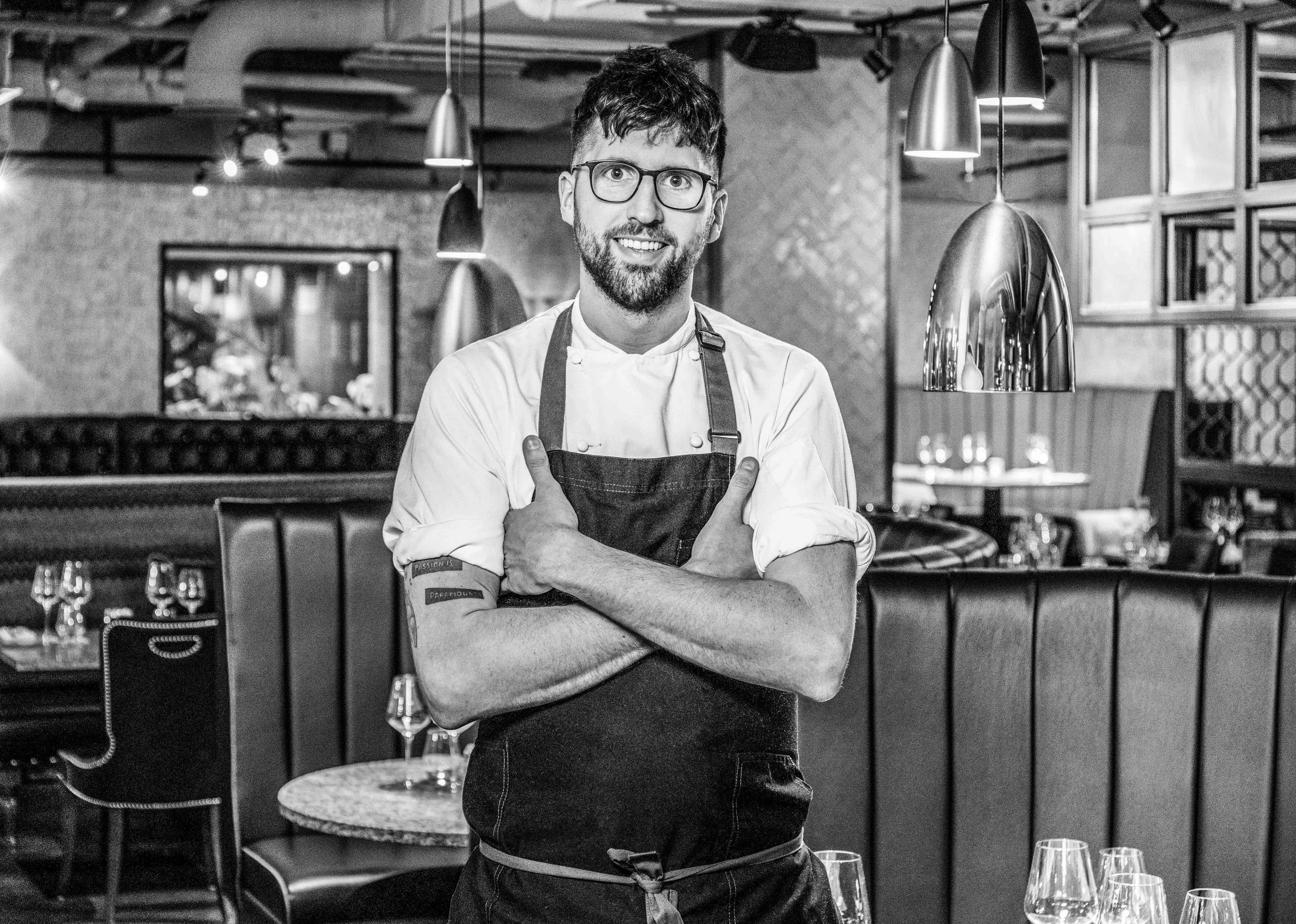 Ben Mounsey Head Chef Grafene D8161 RT. 6 mB .JPG