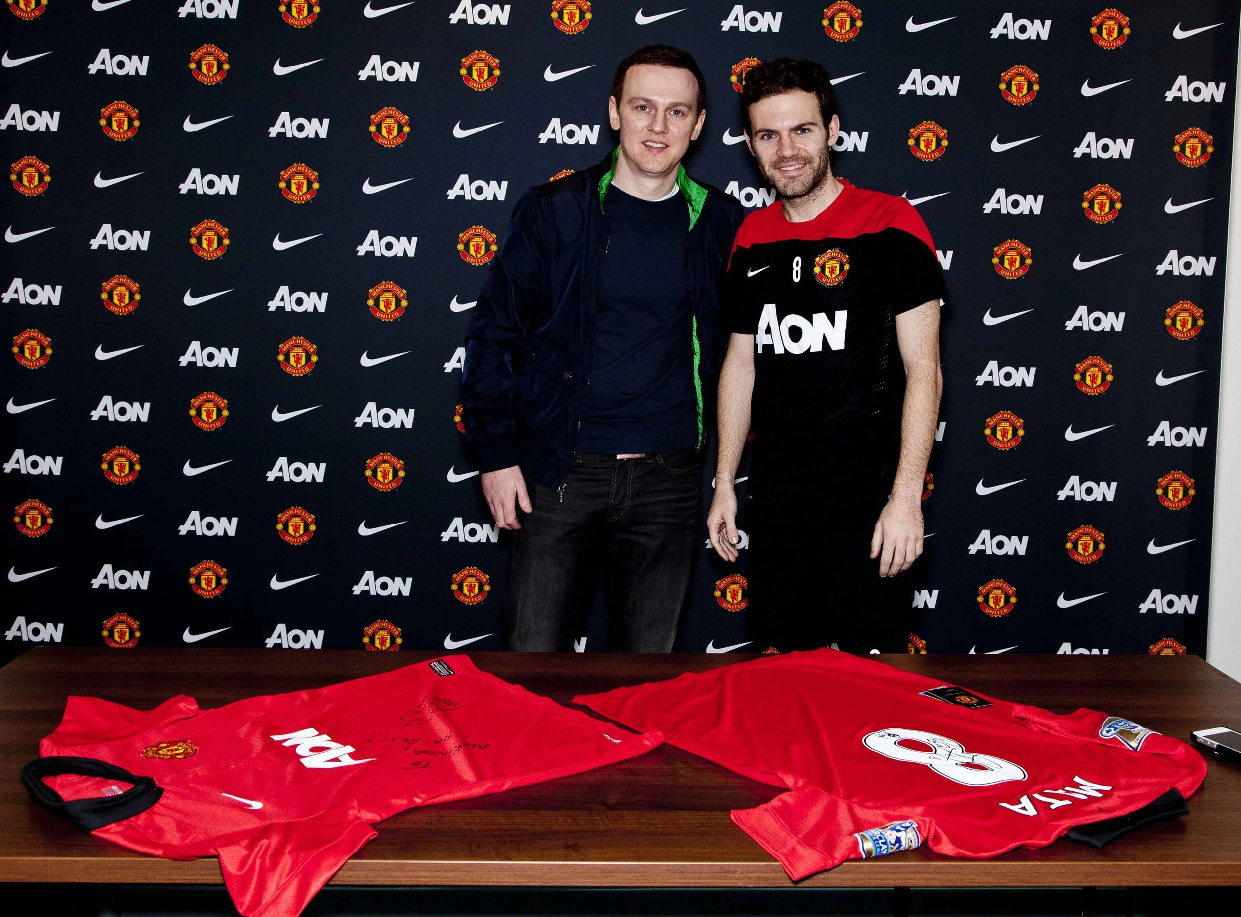 54-manchester-united-juan-mata.jpg