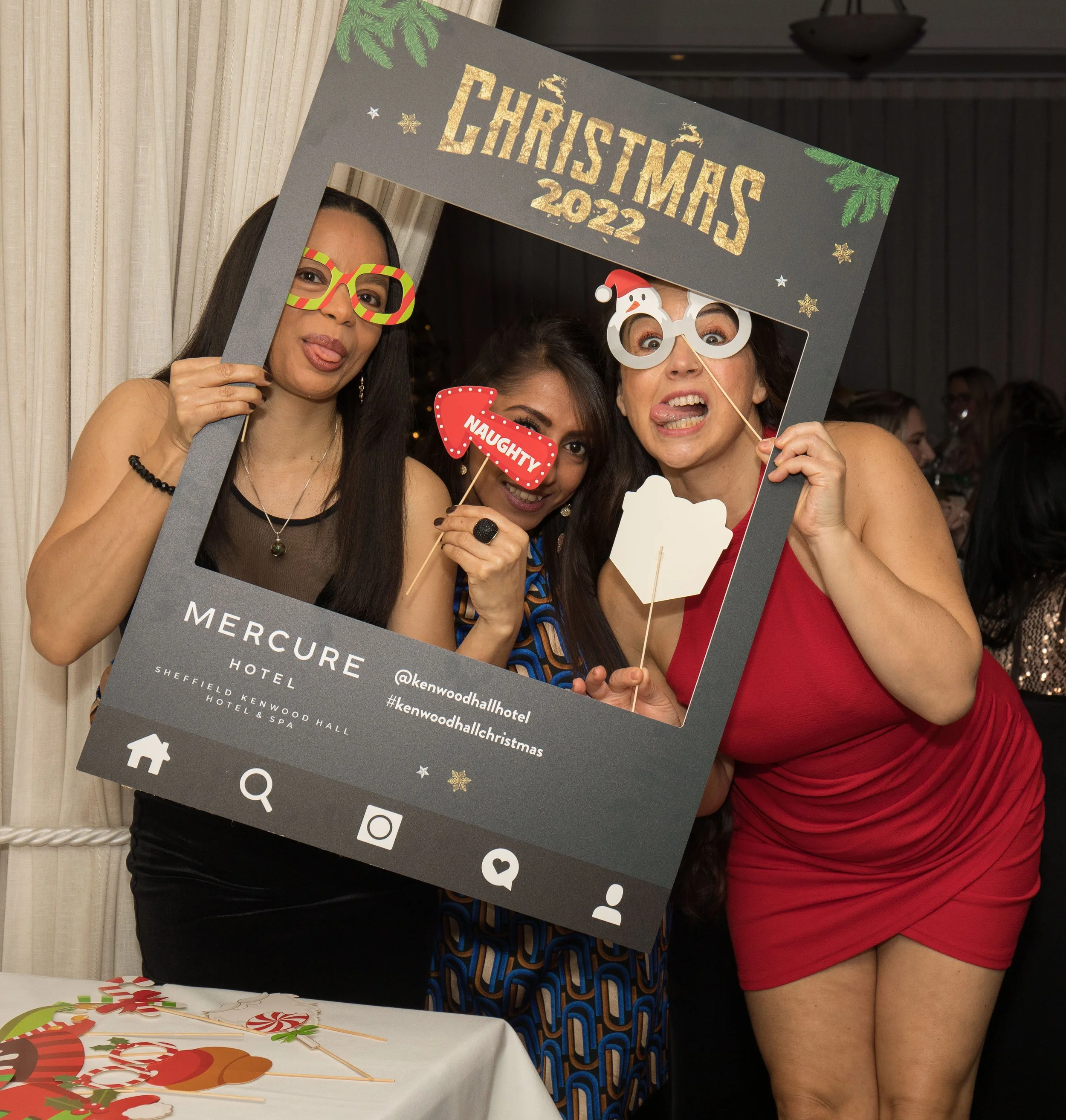 A. Vine - Mercure Christmas Party 0U9A3099.JPG