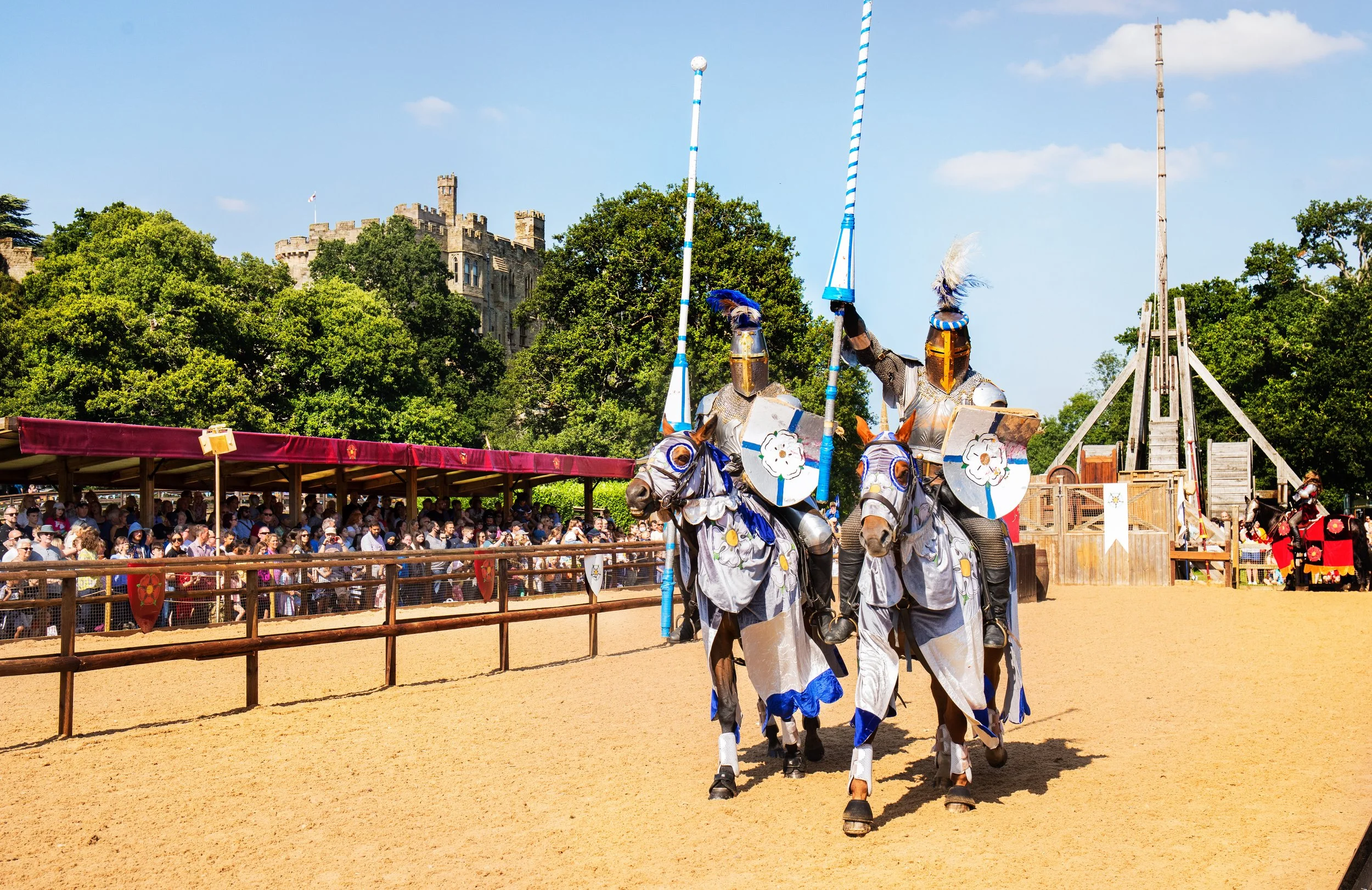 Warwick WOR 0U9A0935 RT.JPG