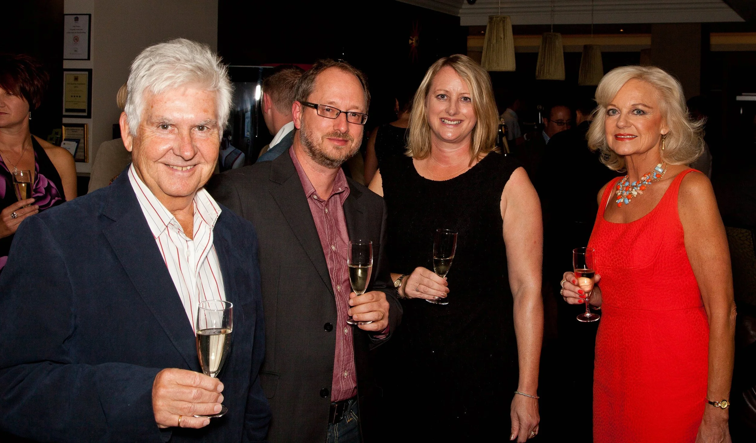 26.pinewood-hotel-mark-poynton-dinner.jpg