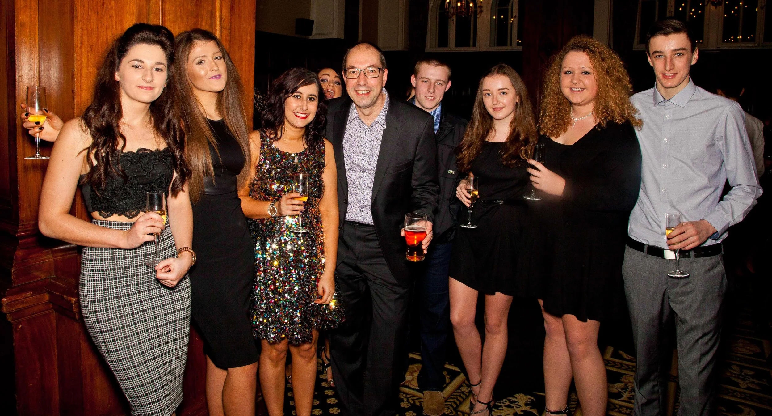 131.pinewood-christmas-party.jpg