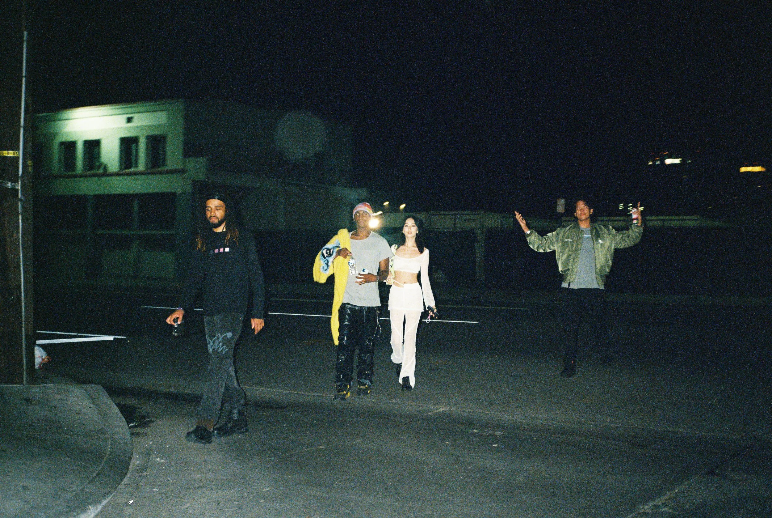 017299003214-R1-001.jpg