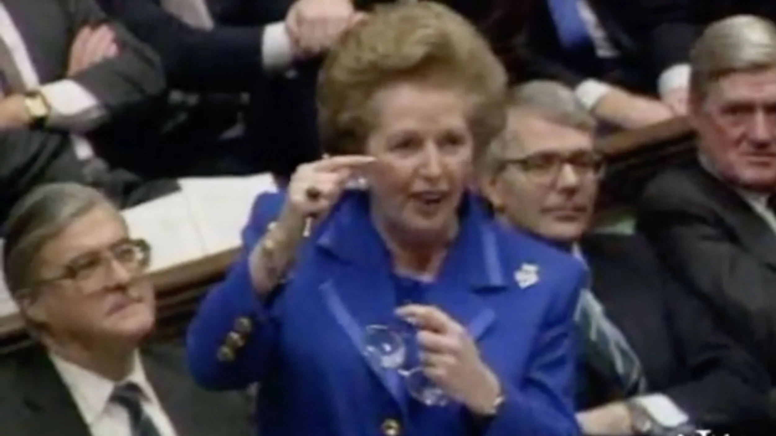 Margaret Thatcher explains why communists are idiots, Nov 22, 1990.