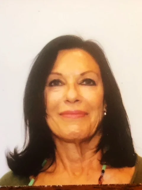 Sandy Doumani, Independent Travel Advisor