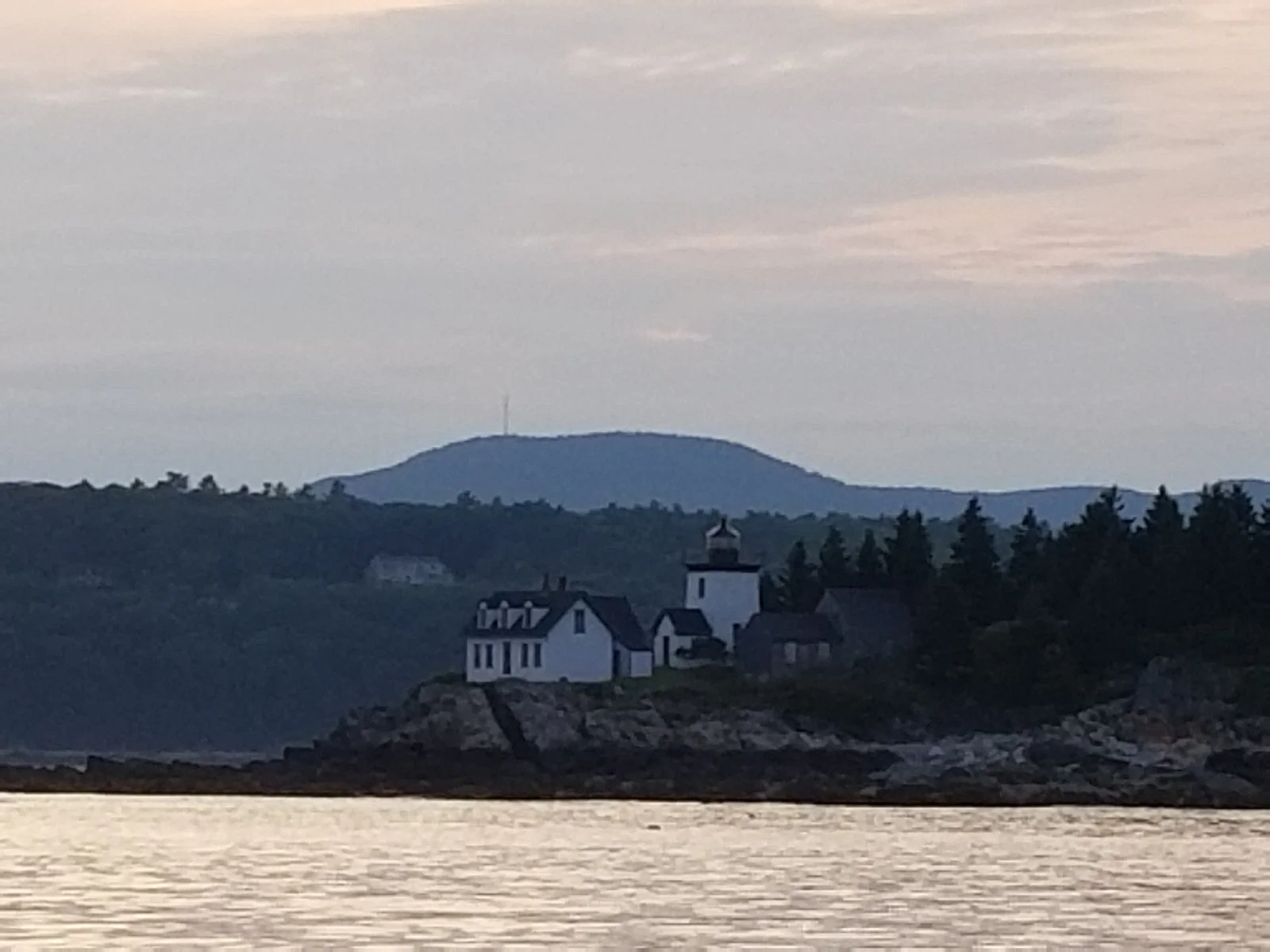 Curtis Island Lighthouse from Appledore