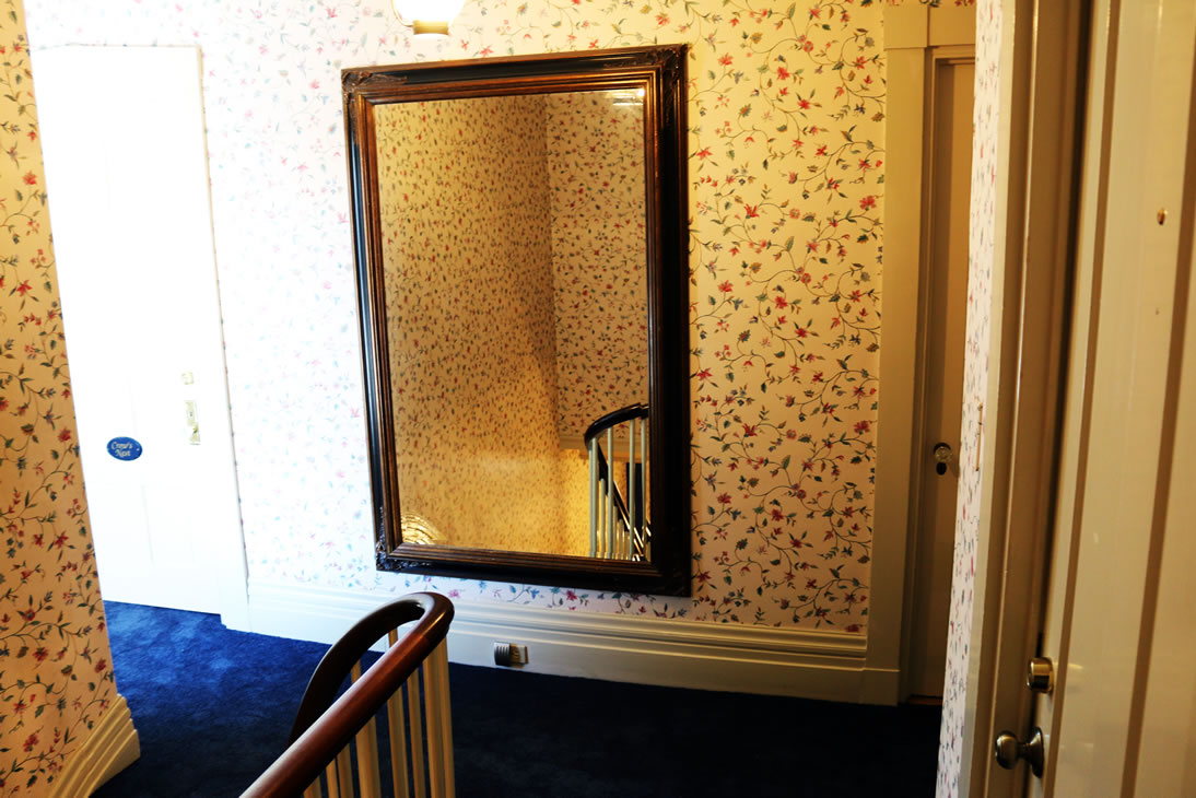 camden-maine-hotel_second-floor2.jpg