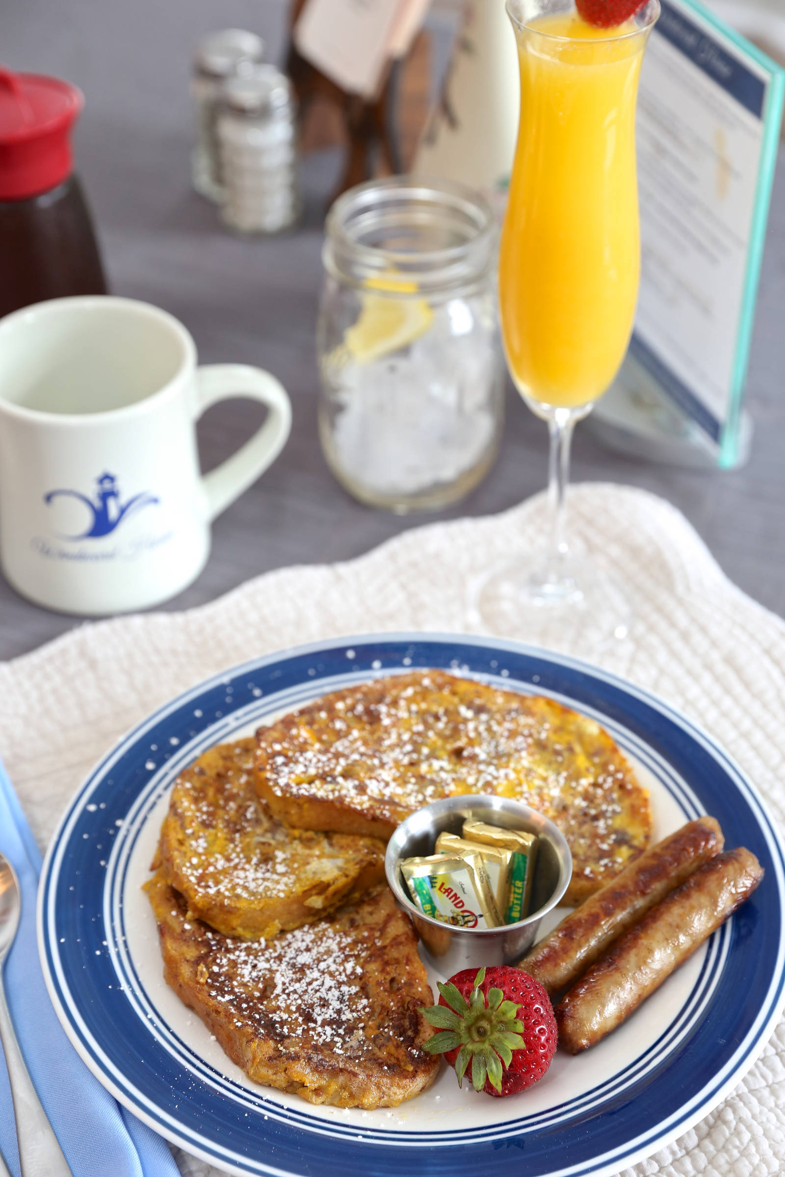 french-toast-sausage-mimosa-web.jpg