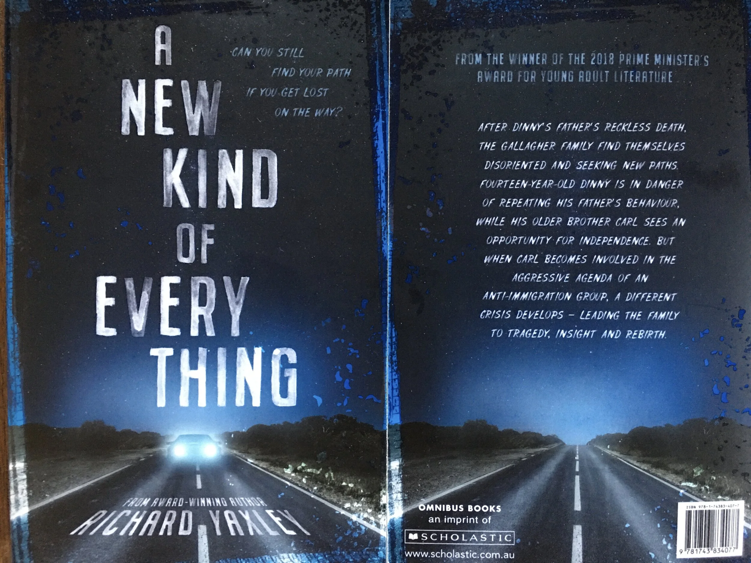 A New Kind of Everything cover - Richard Yaxley.jpeg