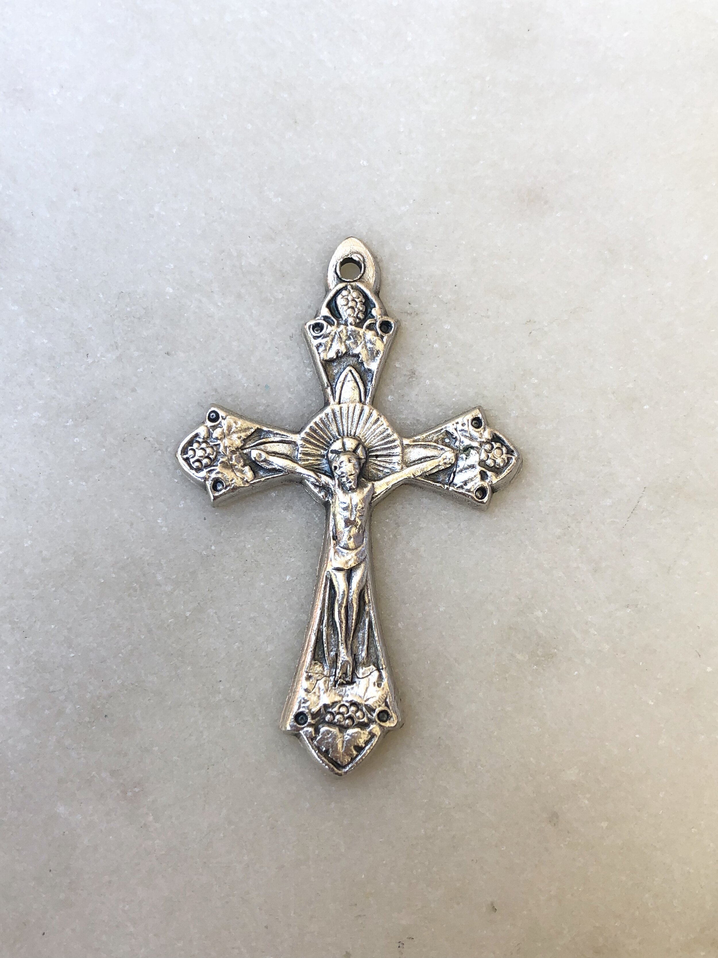 85150B8B-603B-40B8-AEA5-E2FD24464091