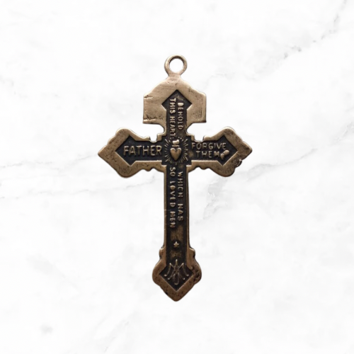 6EEDE989-795A-48CA-A6E6-22509BDADAE4