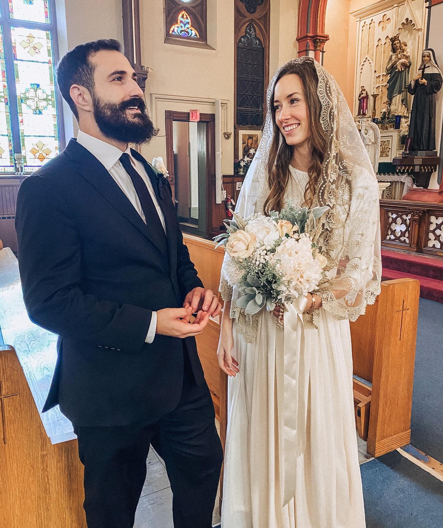 April 24 💛 Our wedding anniversary. The vocation of marriage is so beautiful. What a gift sacramental marriage is! 

May we always remember our mission as husband and wife and keep eternity on our minds 💛 

#livolsirosaries #catholicwedding #gladtr