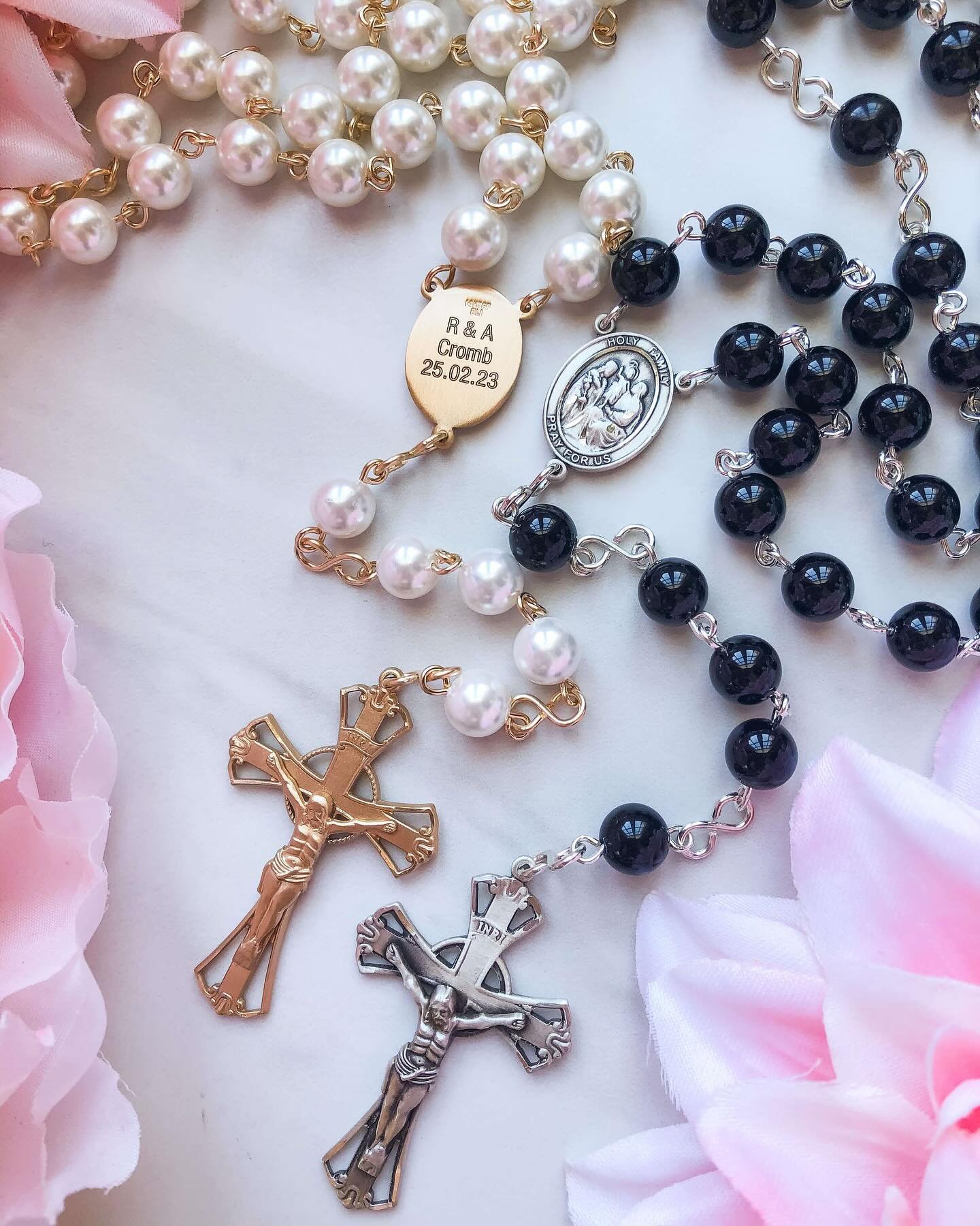 Rosary engraving 💛 

Engraving adds a special touch to rosaries! Personalize your rosary with names and dates, monograms, or sacred Scripture. We&rsquo;ve engraved rosaries for weddings, baptisms, First Communion, confirmation, and more. 

#livolsir