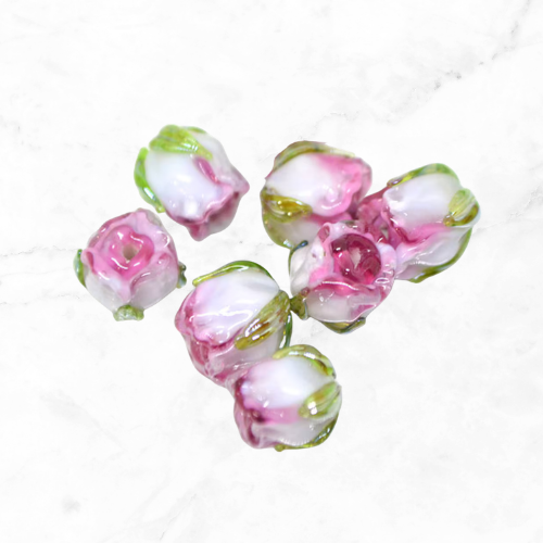 pink white rose buds.png