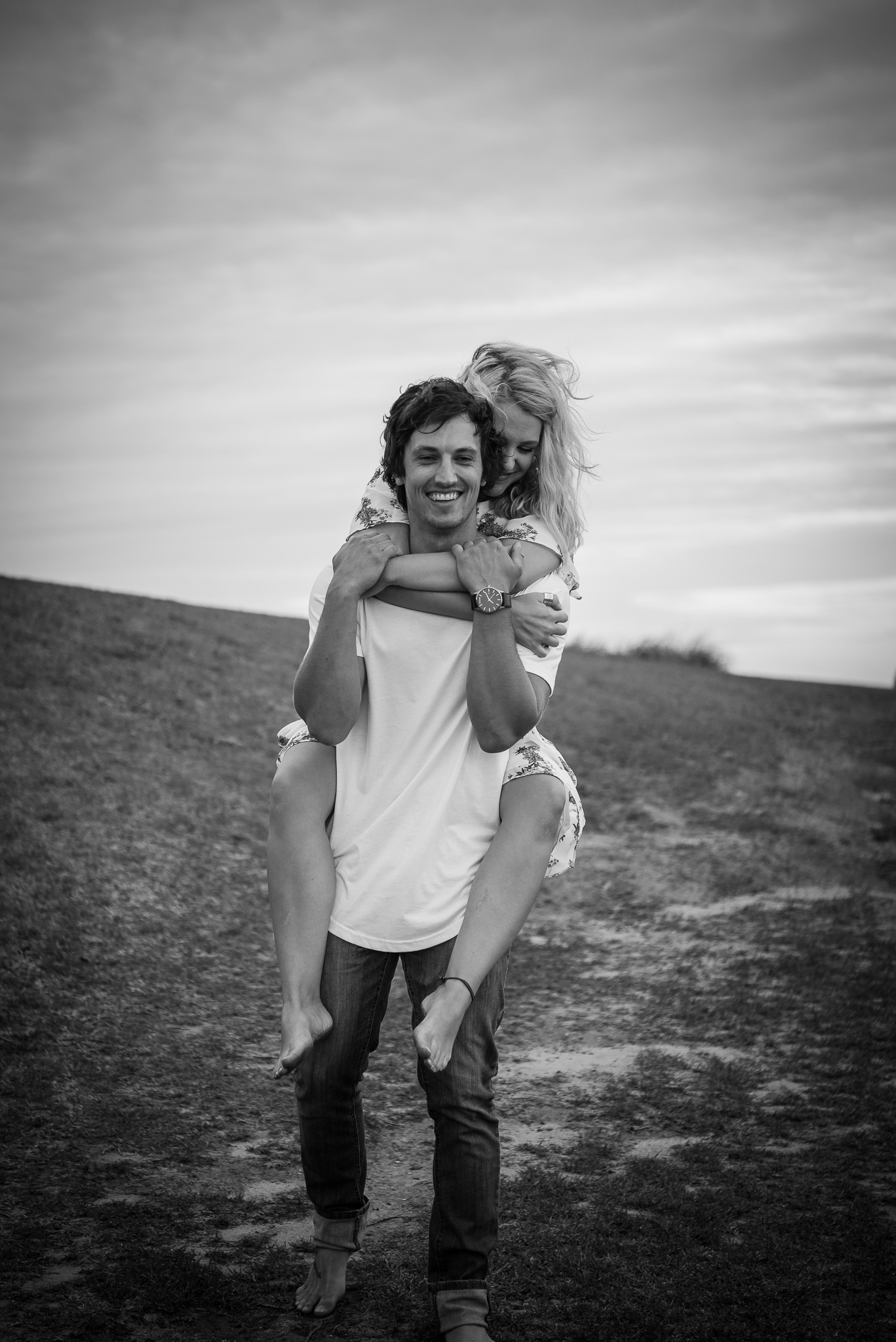 pre wedding photo session by panoramic photography in black and white