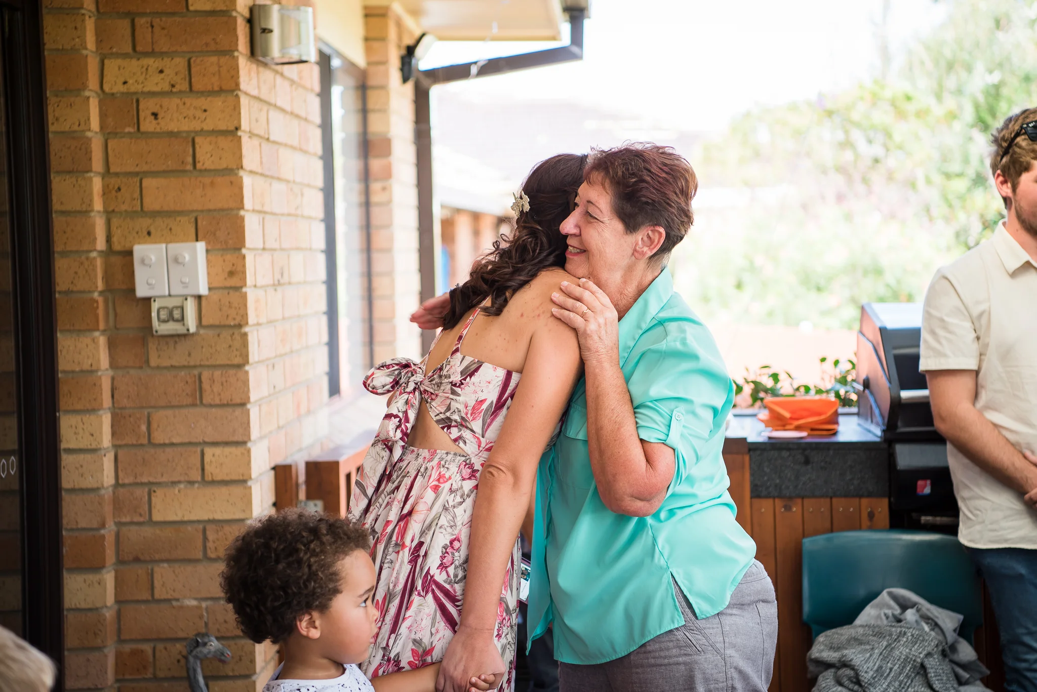 suprise wedding announcement photography by panoramic photography