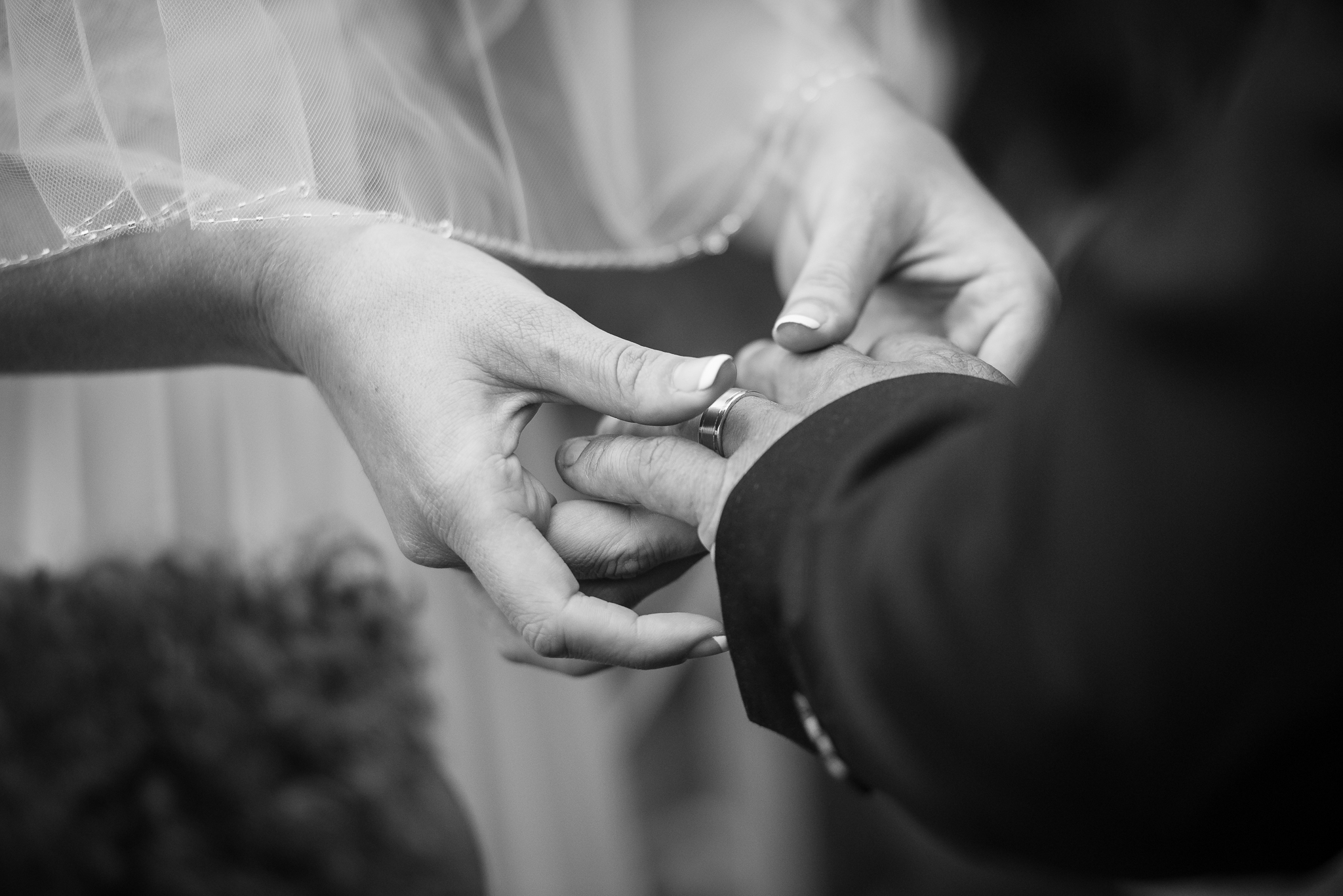 exchanging the ring at wedding in cronulla
