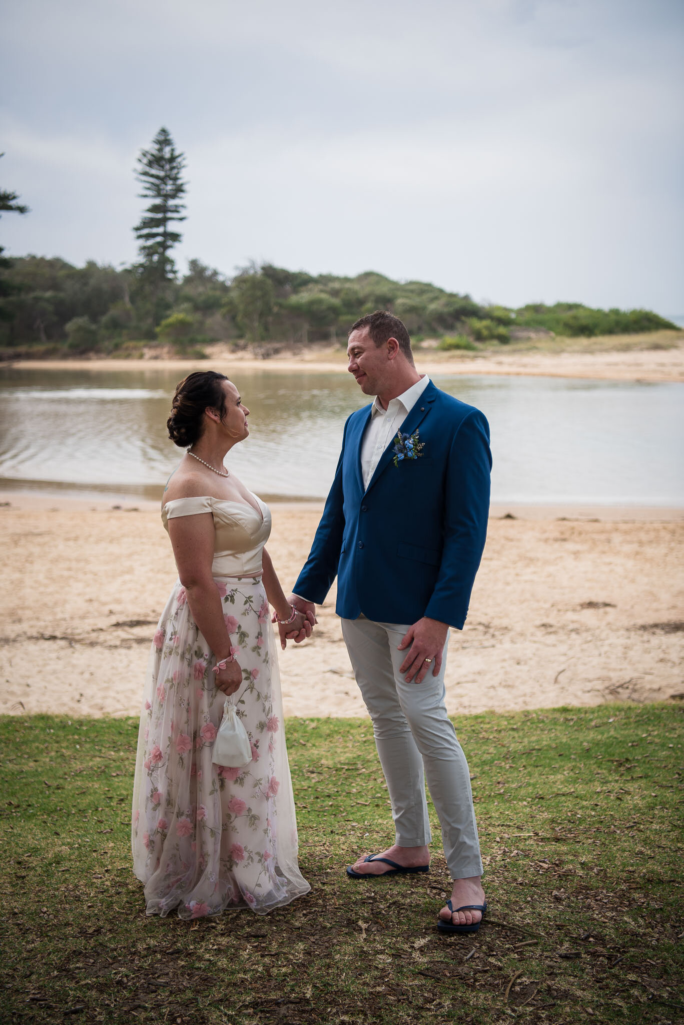 Bianca-Malcolm-Elopement-Wollongong-Beach-Photography-By-Amye (21).JPG