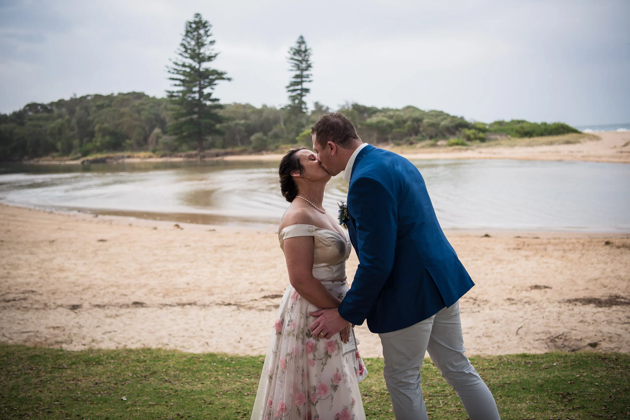 Bianca-Malcolm-Elopement-Wollongong-Beach-Photography-By-Amye (19).JPG
