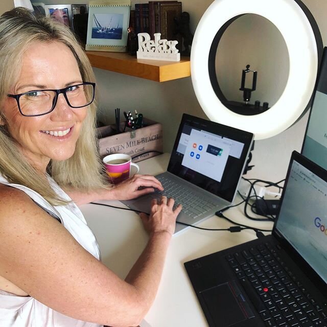 Prepping for a zoom meeting. Times are certainly very different right now and I am enjoying the extra time I have for mentoring other health professionals. I love sharing knowledge and empowering others. ⠀
⠀
To find out more about our mentorship prog
