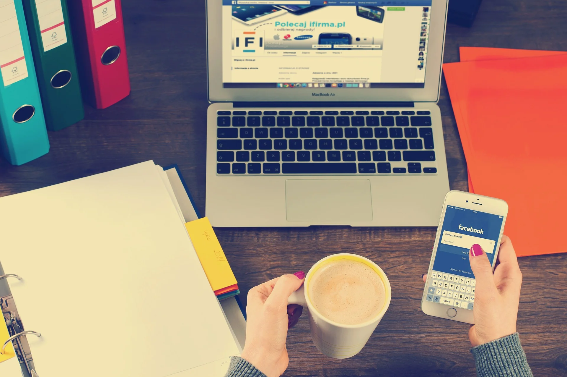 Guía para manejar las redes sociales de empresa