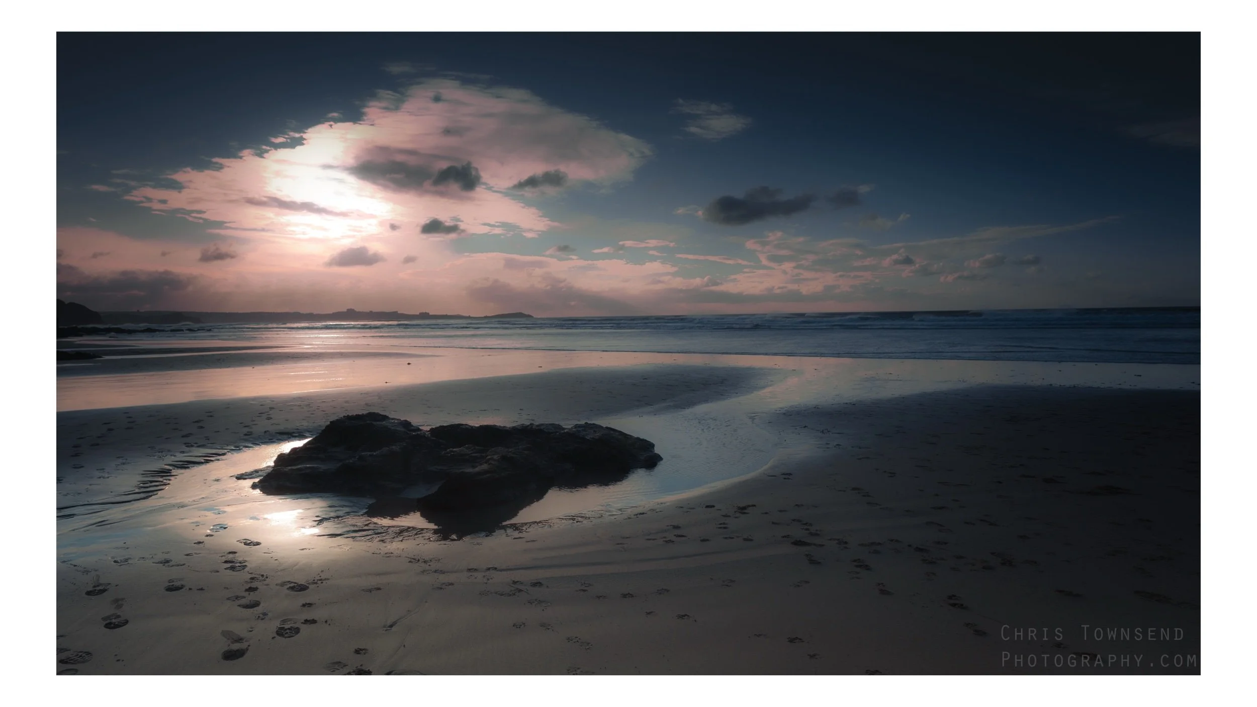 Fadeaway. Watergate Bay, Cornwall.