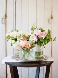 Friday Inspiration: Flower Arrangements