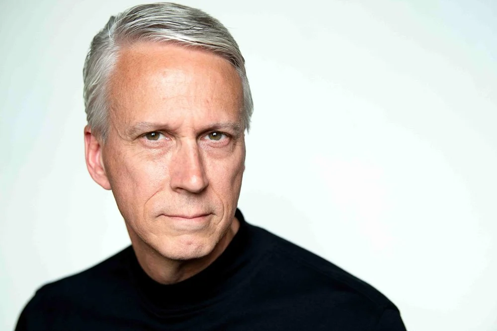 PeterHurleyHeadshot261.jpg