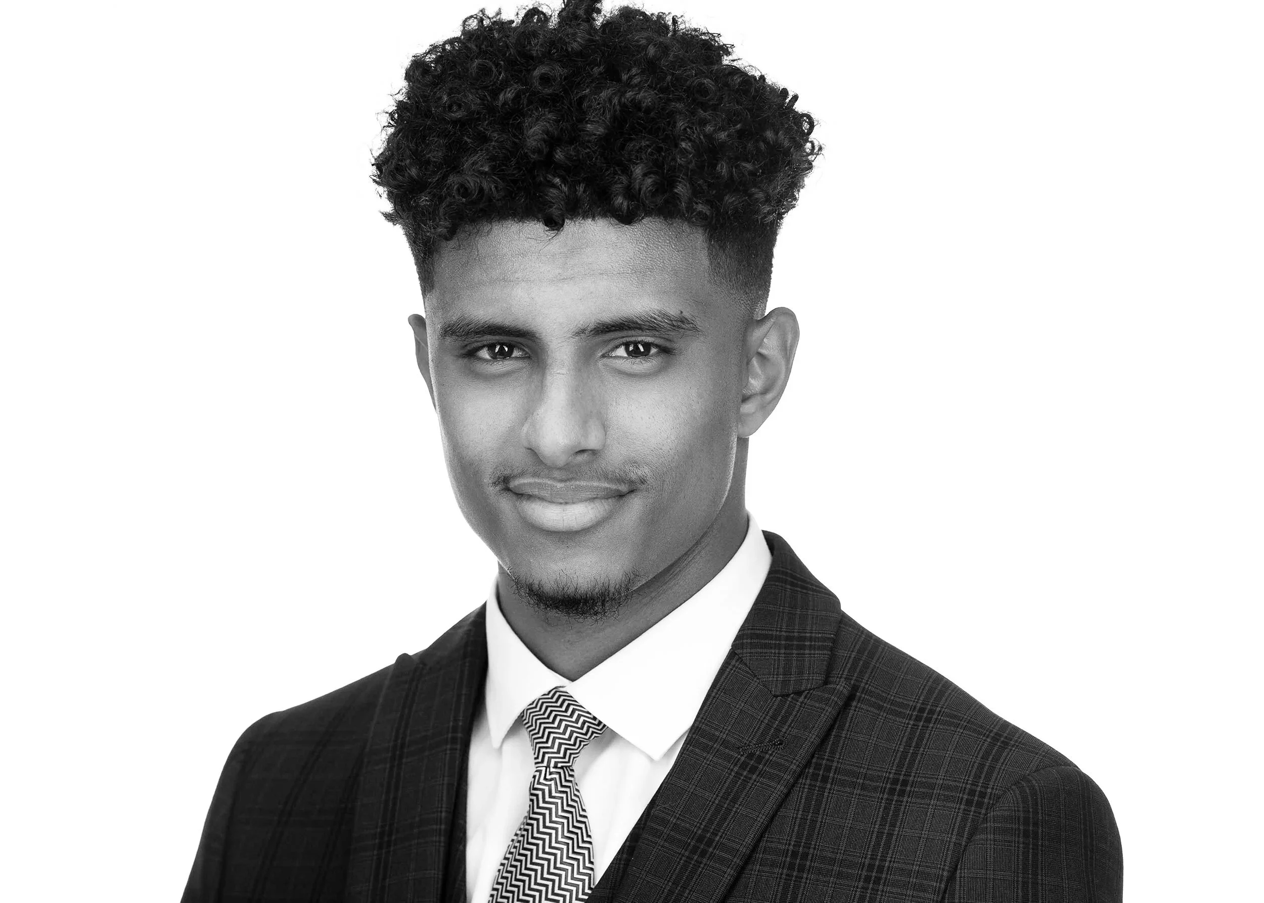 Aberdeen Headshots: Presenting Energy and Tech Leaders in the Granite City