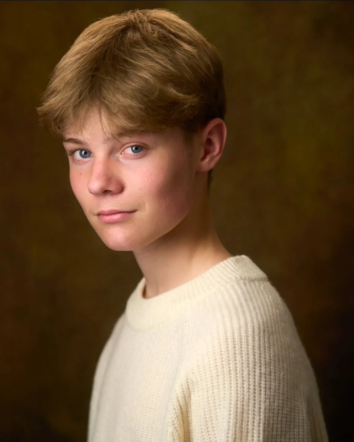 Thomas Connor, who recently played Roger in the BBC's Lord of the Flies Series came in for some updated headshots.

#headshot
#lordoftheflies
#thomasconnor