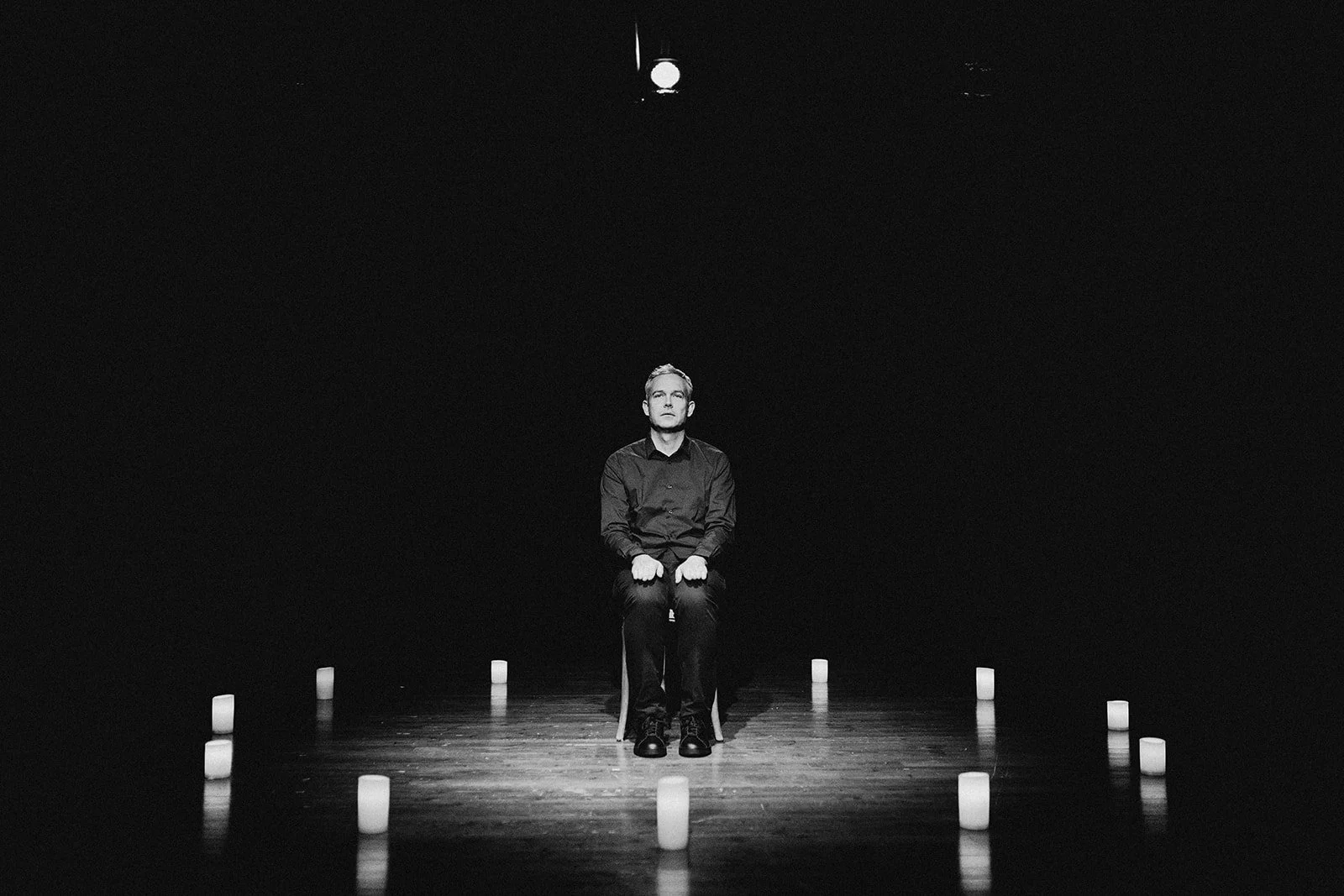 Pudique sur scène - Laurent Pit