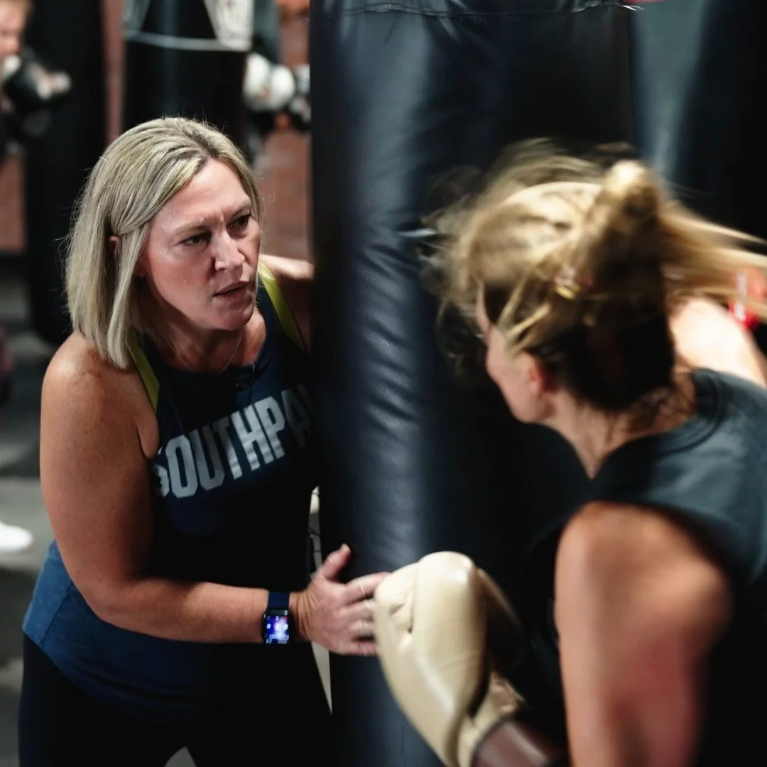 Southpaw is gearing up for this weekend! You brought the energy this week and you should be proud of yourselves for showing up! 

Keep it going this Saturday! Elizabeth will be teaching the 9am class and Heather will be bringing the boom for our 10:3