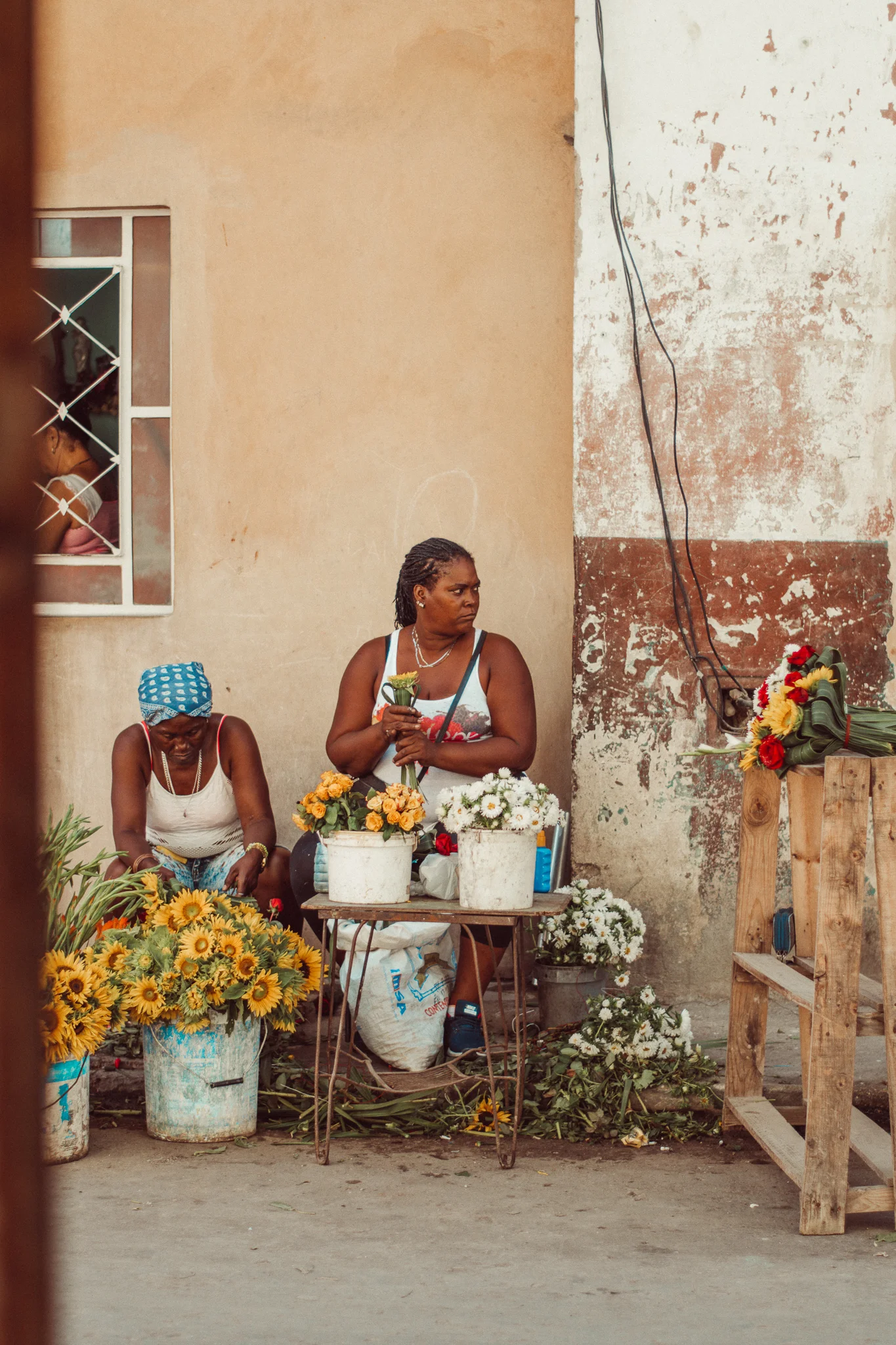 Sunday Flowers in Havana