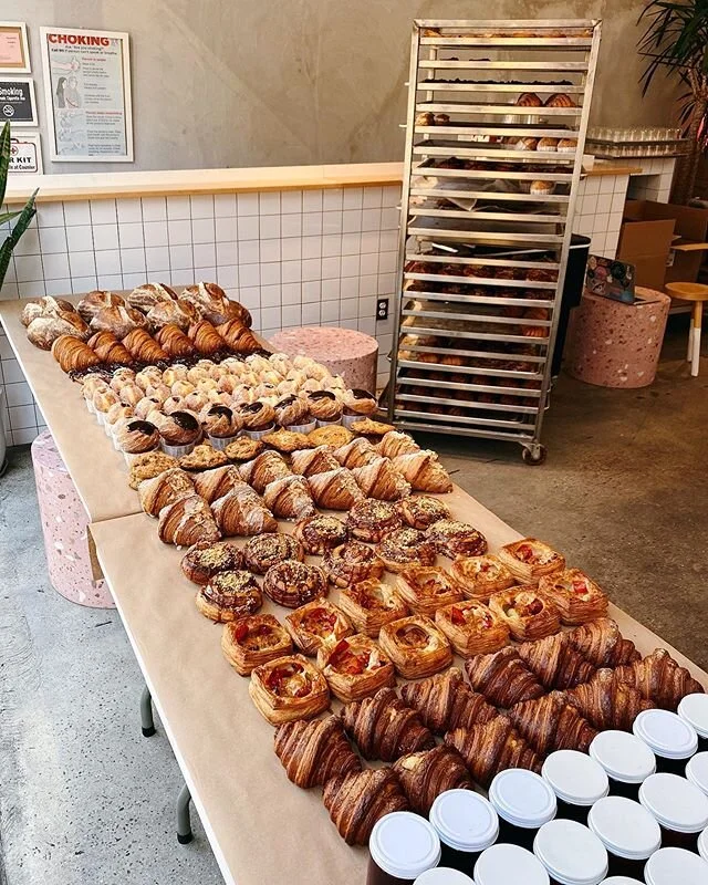 🚨We&rsquo;re open Curbside / Window pick up from 10am - 2pm Today &amp; Tomorrow🚨