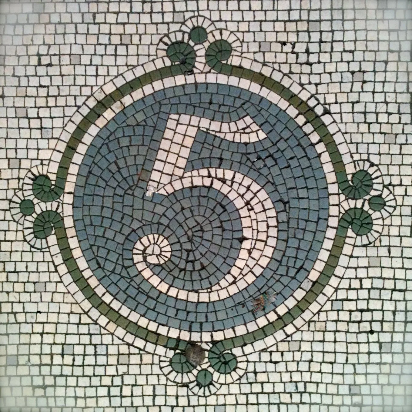 (FREE) Potteries Tile Trail: Burslem