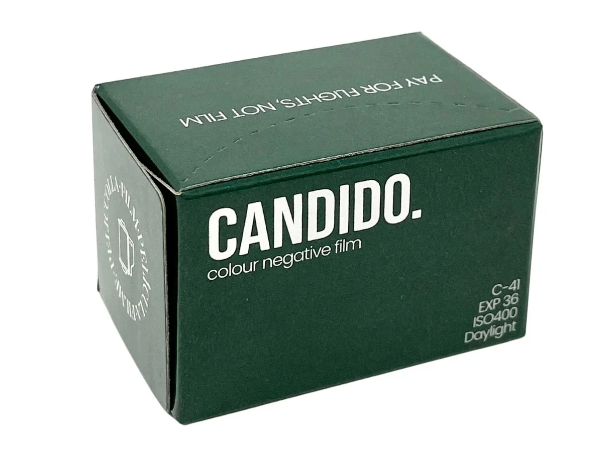 Candido400-35mmFilm-Front.webp