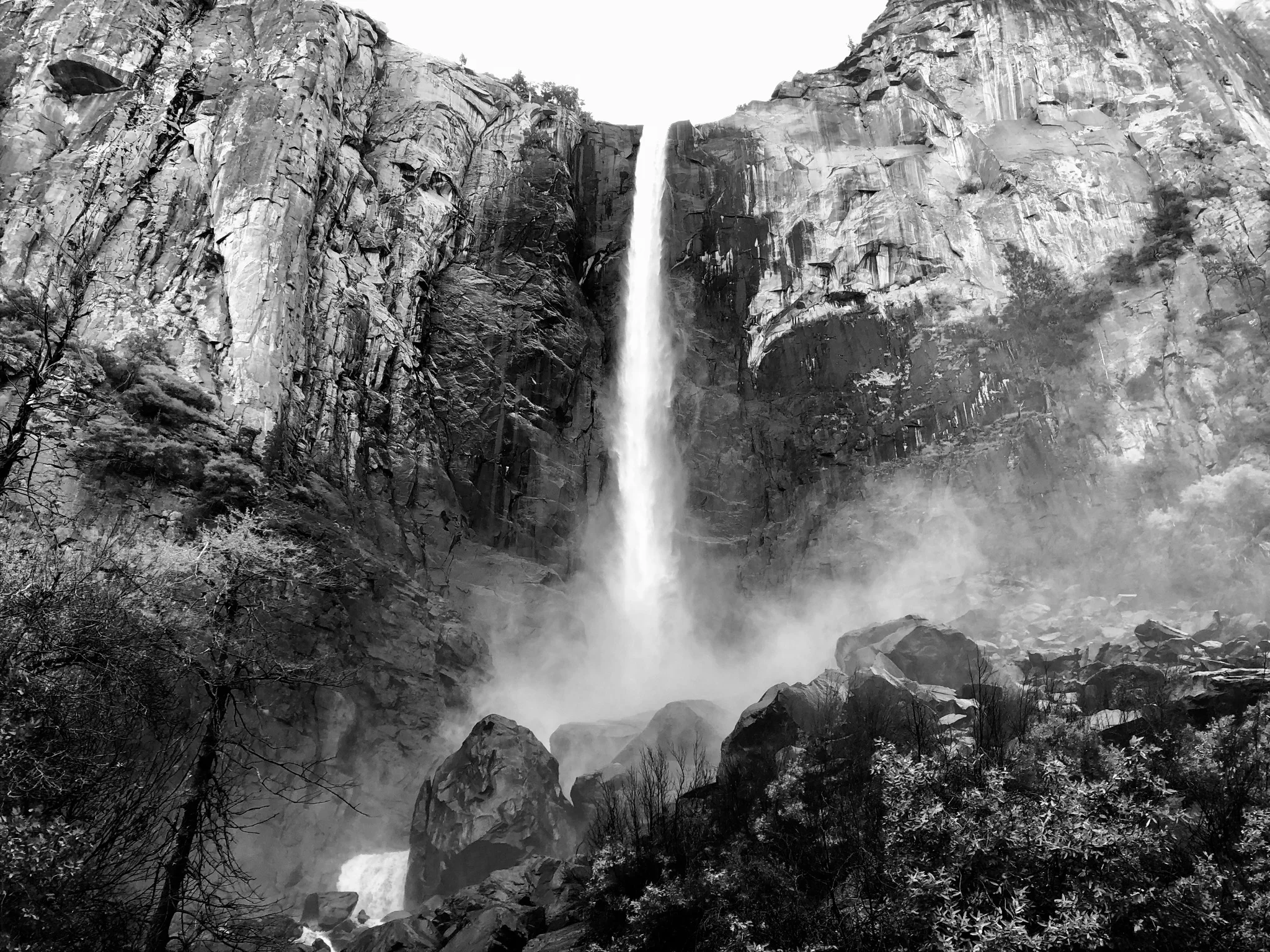 Bridalveil Falls - Yosemite