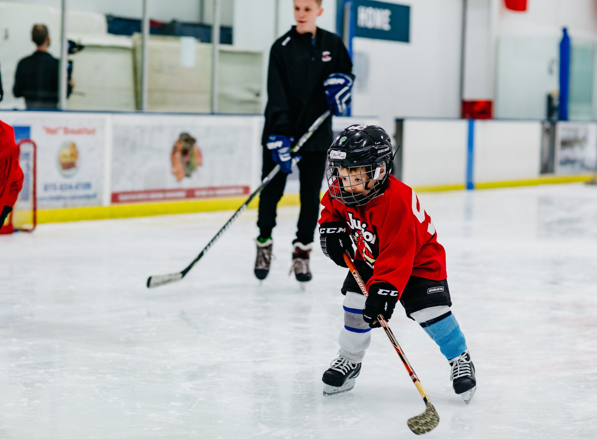 Hockey_Lessons_skater.jpg