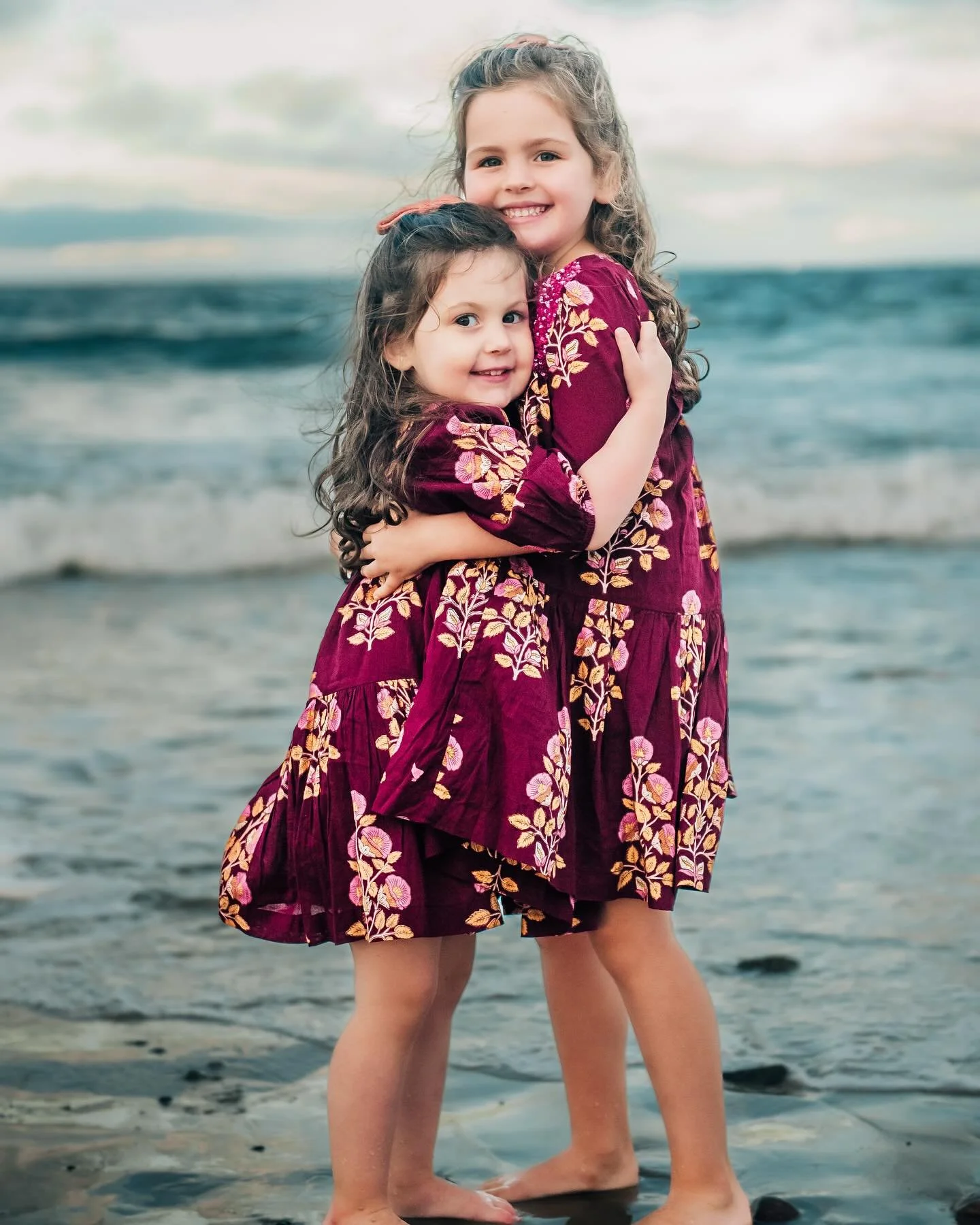 Remember our unseasonably warm September?! What a dream that was!! Brrrrr. ❄️. @alywint, love your crew and forever obsessed with Polly 🐾