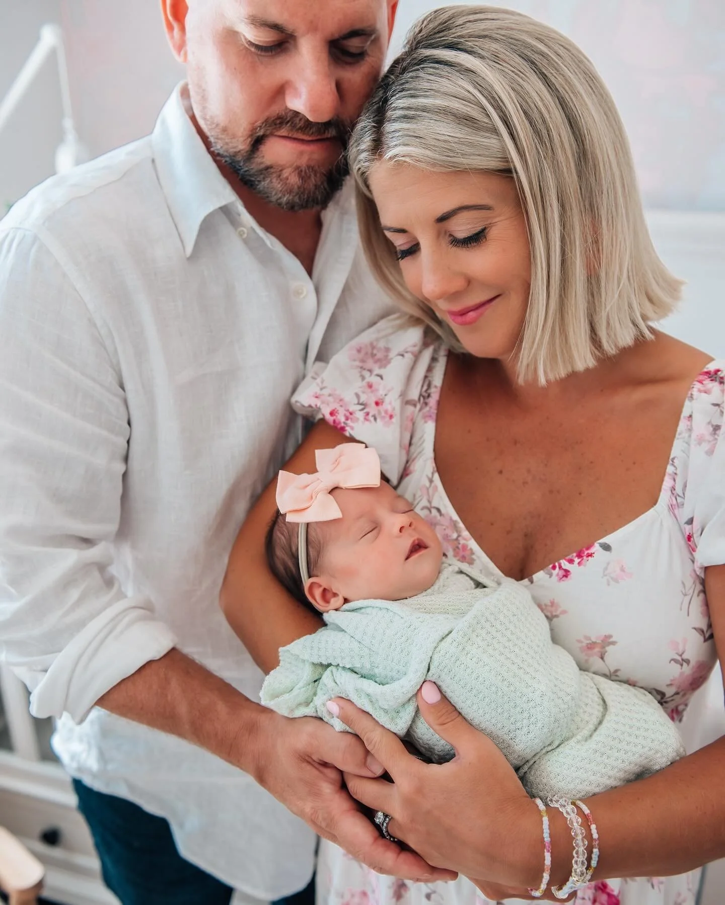 Throwing it back again to this gorgeous fam I never shared with you!  Meet Miss Eloise 💕 and her coolest fur brother, Dougie 🐾