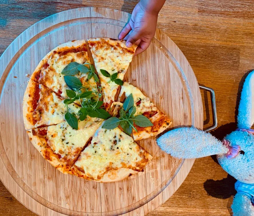 RECIPE: Elana Afrika-Bredenkamp's Meat-Free Pizza Pie