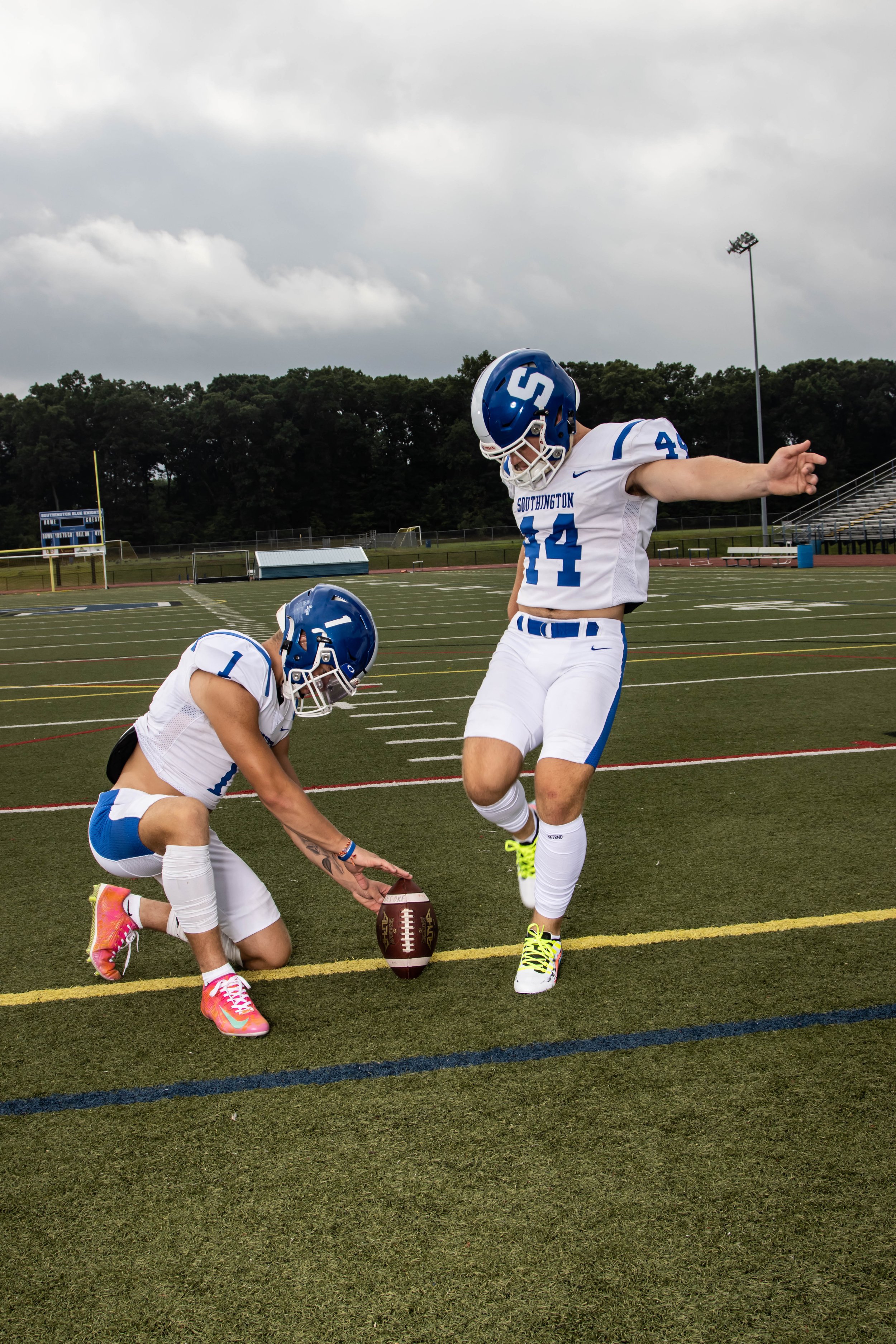 Kam and the captains Southington Football 2022-98.jpg