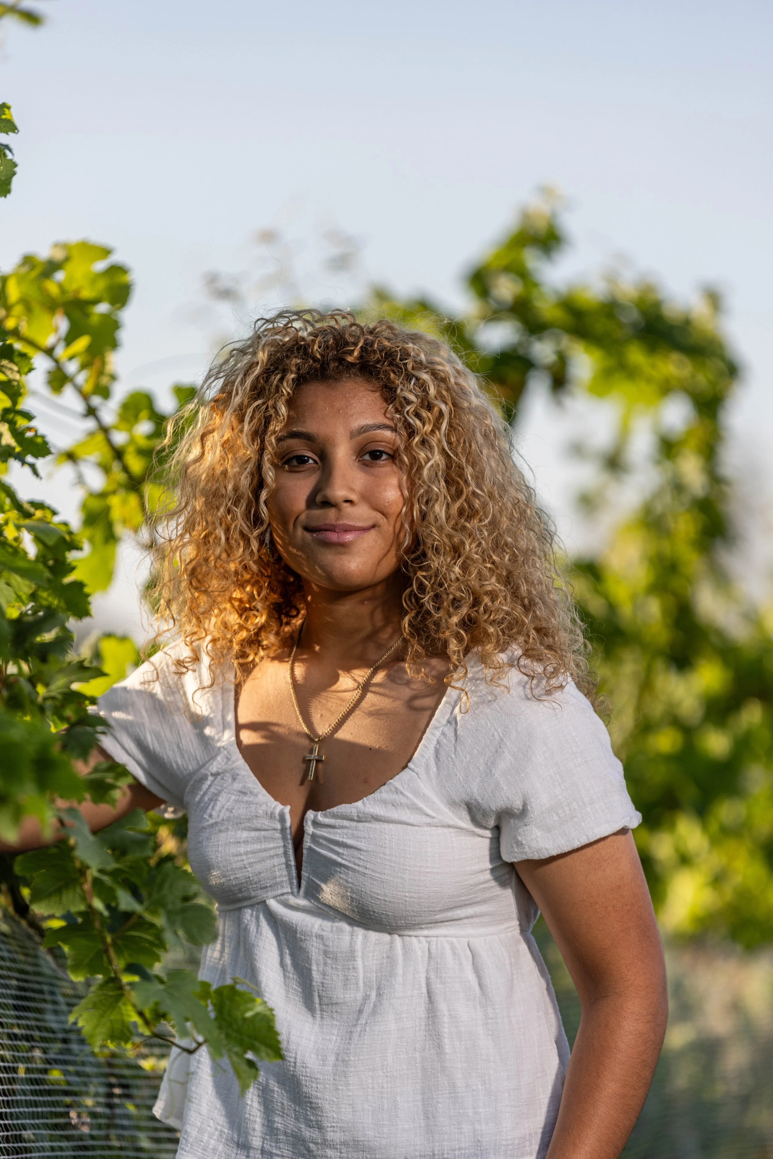 Leah Senior photos 2023-158.jpg