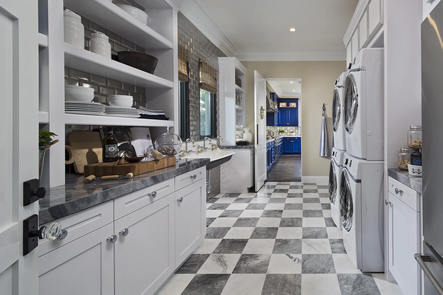 1624-07_PL3_Laundry_Rm_The_Oaks_DavidsonCommunities_EricFiggePhotos.jpg