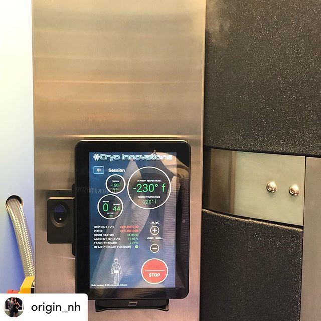 @origin_nh Cryotherapy session today! -230 degrees Fahrenheit. Maybe one day they&rsquo;ll let me go longer then three minutes lol. @peakrecoveryandhealthcenter #hwpo #recovery #recover #recovering #peakrecoveryandhealthcenter #cryotherapy #cryo #ice