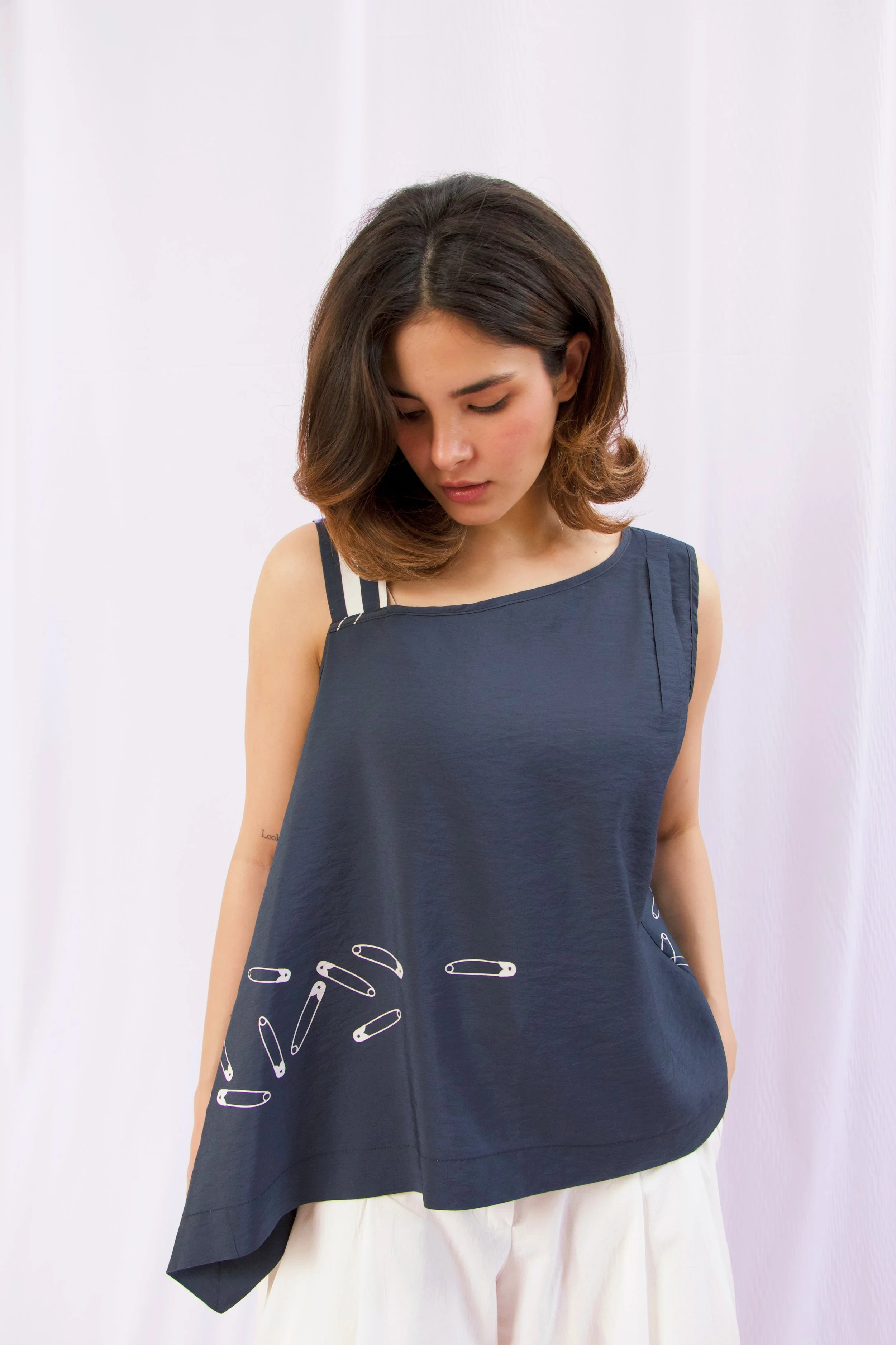 Grey Safety Pin Top 2.jpg